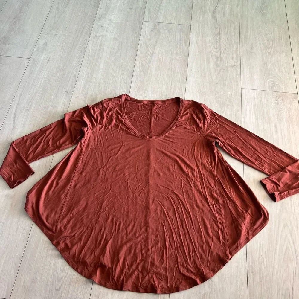Lululemon Up for Down Time Long Sleeve Dark Terracotta Size Medium